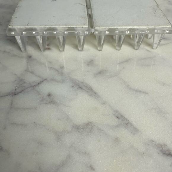 2 Pcs Carpet Protectors Spiked Caster Cups 1.89" Square Spiked Furniture Cup - Picture 3 of 3